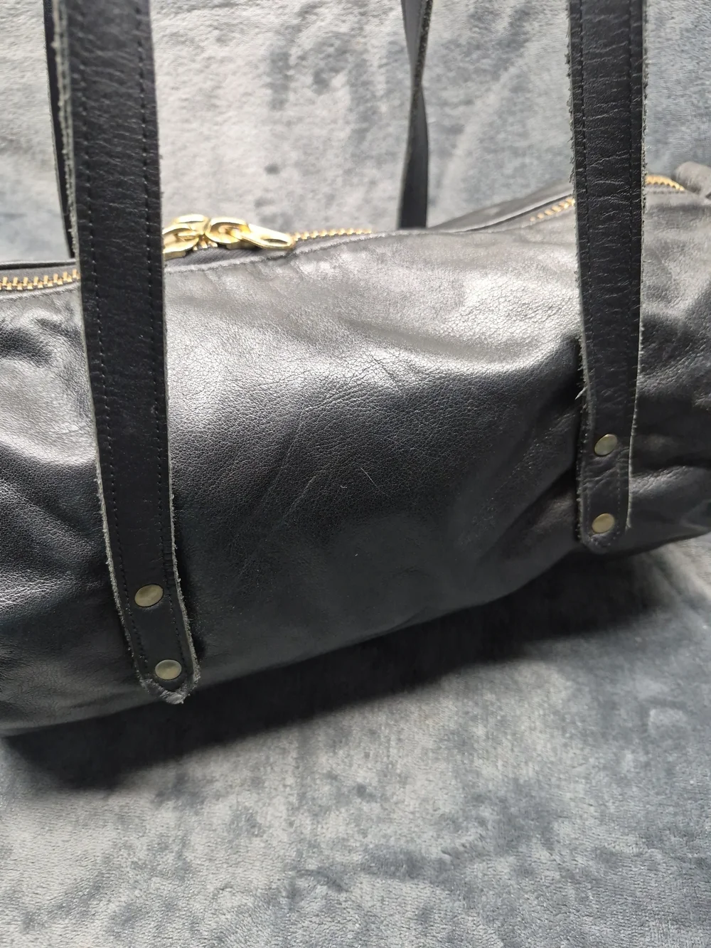 Victory Project USA  Black Leather Duffel Bag Cylindrical Barrel Strap Accents